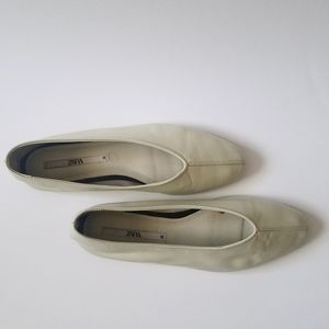 Zara leather glove shoe ballet flats Size 38 pale mint/off-white